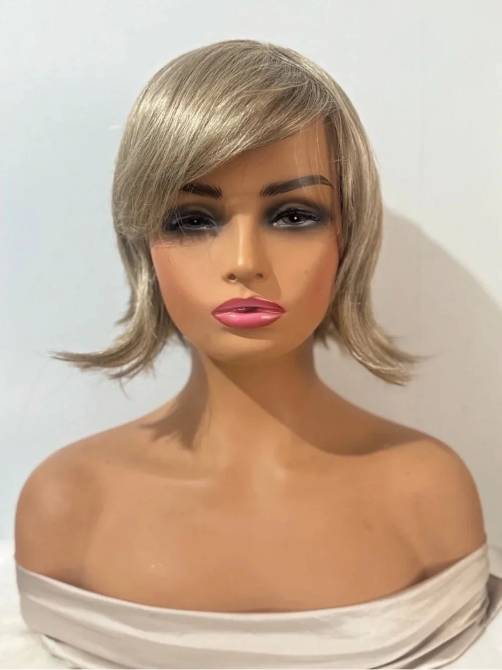 Short Layered Ash Blonde Modacrylic Wig with Side Swept Bangs